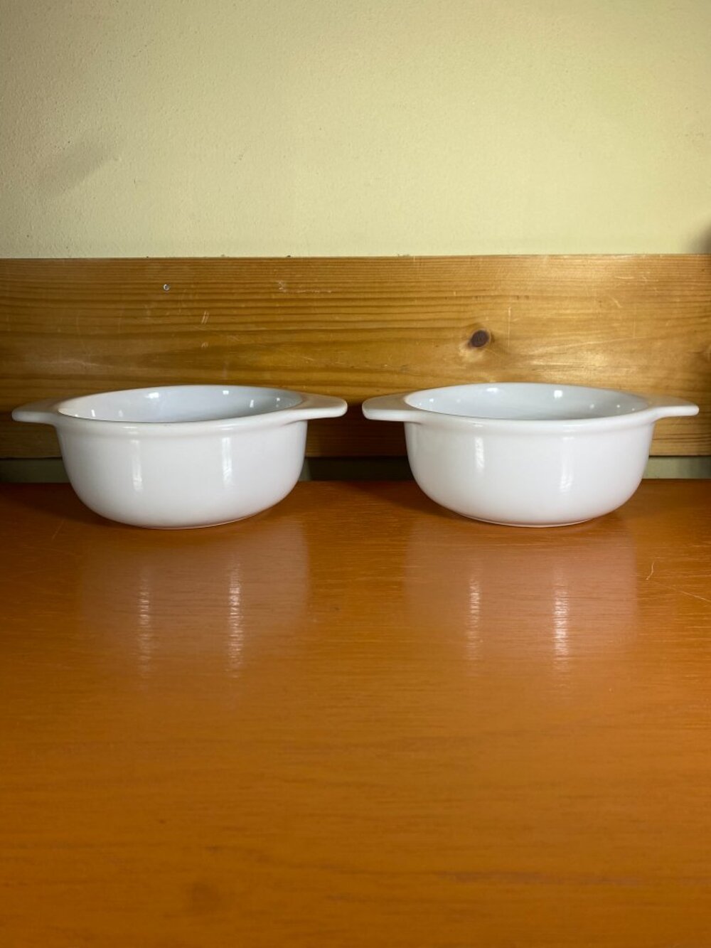 2 Chantal White Baking Dish Soup Round Bowl With Handles 2-3/4 Cup .70L
